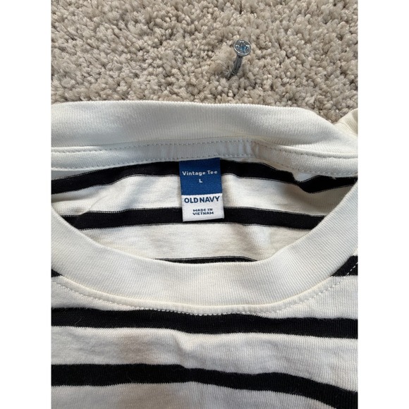 Old Navy Classic Striped Long Sleeve Tee - Size Large - Picture 3 of 5
